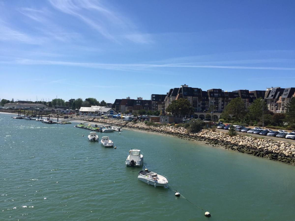 Chez Edwige A Cabourg Thalasso Plage Wifi Exterior photo